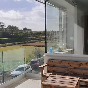 https://sayonara.hotelssaintjulians.com